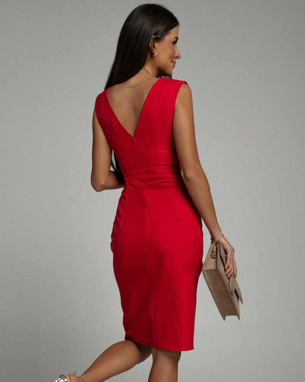 Isa | Robe Élégante avec Décolleté en V et Fente Chic